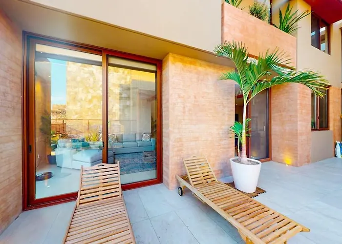Luxury House With Private Pool, Ocean View, Inviting Balcony & Elegant Charm * San José del Cabo
